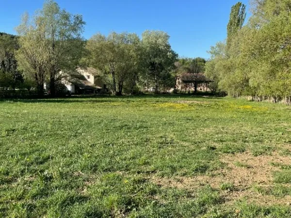 Terrain 507 m²