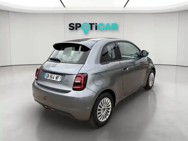 Fiat 500 e 118ch my23 — photo 6