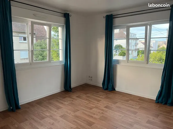 Proche Campus 1 ,université , faculté, studio 26m² avec place de parking
