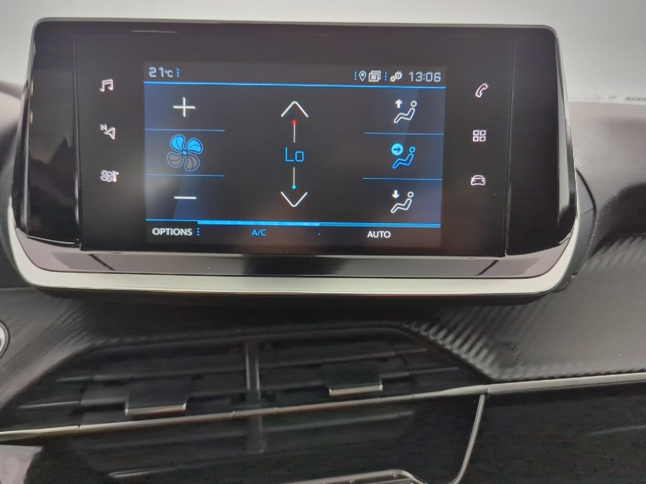 Peugeot 2008 bluehdi 100 s&s bvm6 allure — photo 15