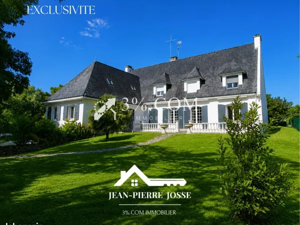 Maison 10 pièces 321 m²