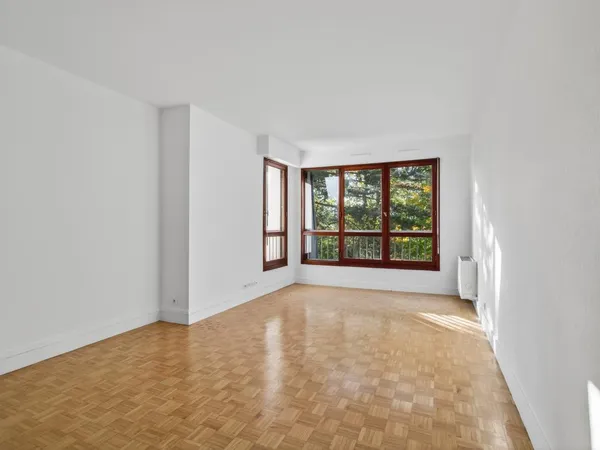 Vends appartement récent - 66 m² - 3 pièces, 2 chambres - Versailles 78000