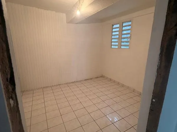Location F3 meublé proche Saint Pierre