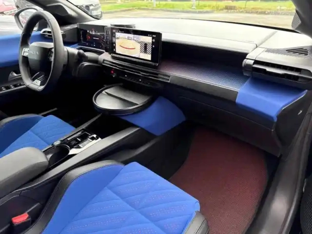 Lancia Ypsilon h.f. perfo 280ch 54kwh hf — photo 29