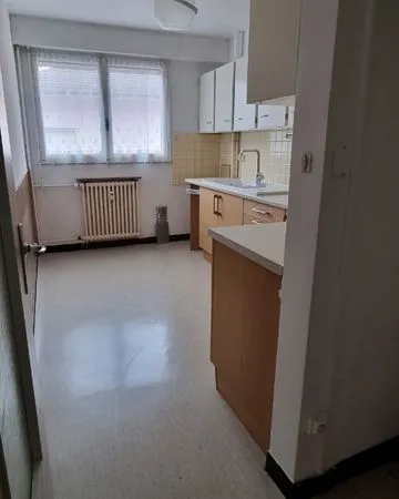 Appartement F3 proche centre ville et gare 72m2