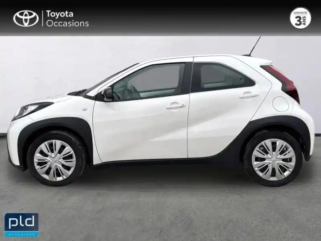 Toyota Aygo X 1.0 vvt-i 72ch dynamic — photo 3