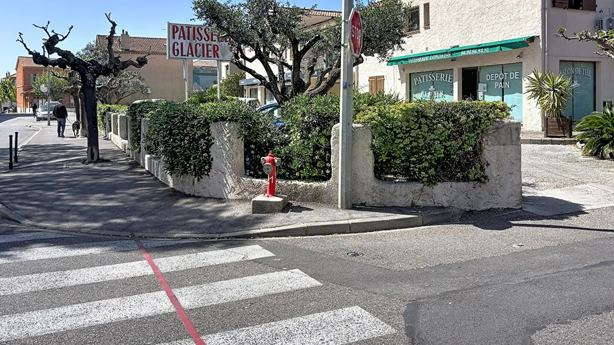 Photo 2
