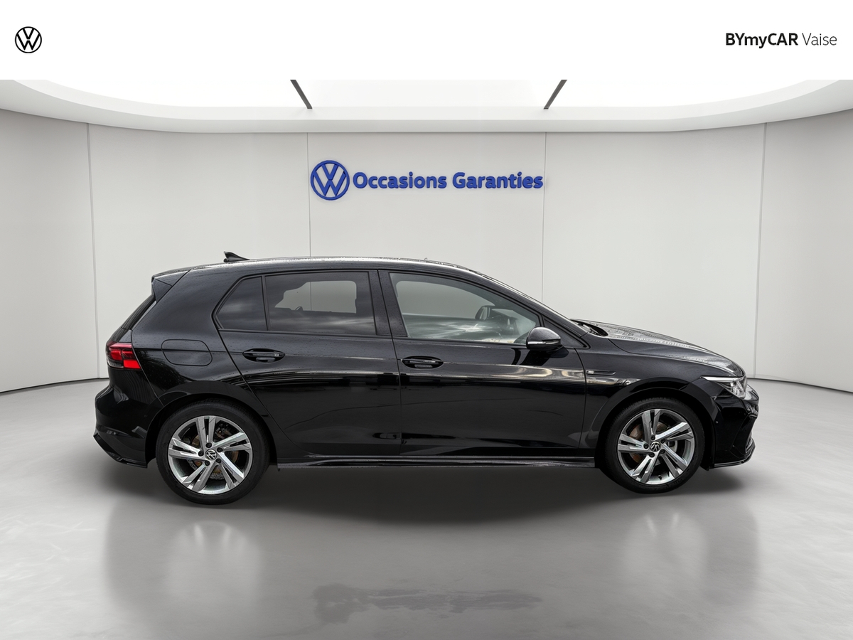 Volkswagen Golf 1.5 eTSI OPF 130 DSG7 — photo 6