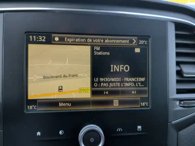 Renault Megane mégane iv berline dci 90 energy — photo 20