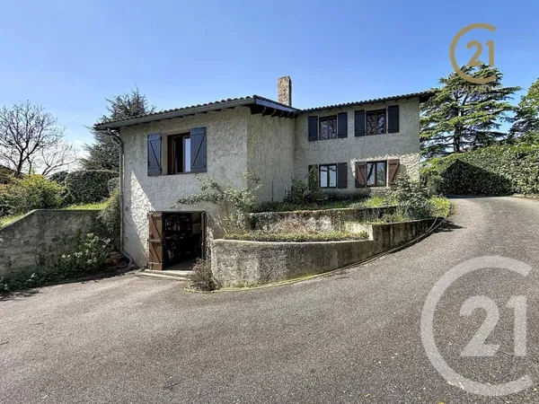 Maison 7 pièces 141 m²