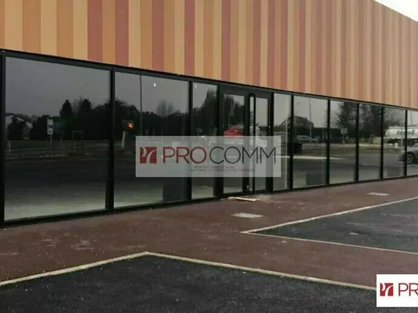 AV local commercial 143m² Chartres agglomération