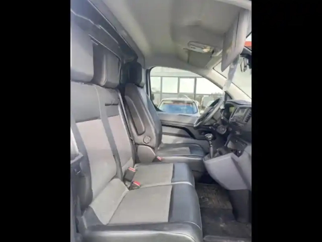 Opel Vivaro fg l1 standard 1.5 d 120ch pack business — photo 10