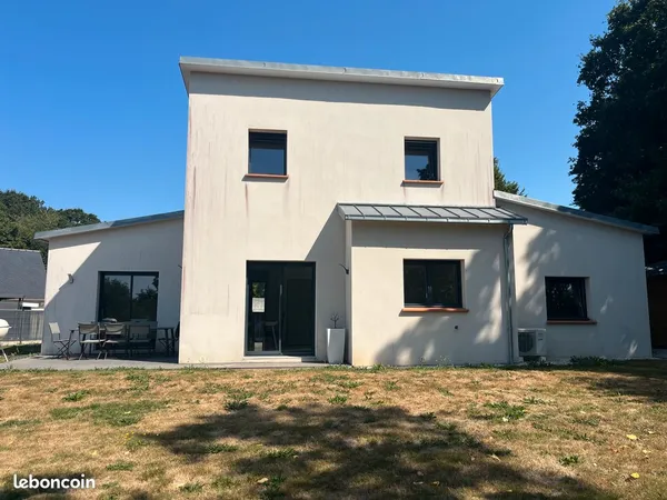Contemporaine TONQUEDEC