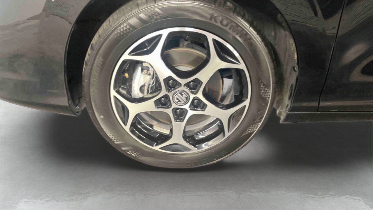 MG3 1.5 L Hybrid+ 195 ch — photo 13