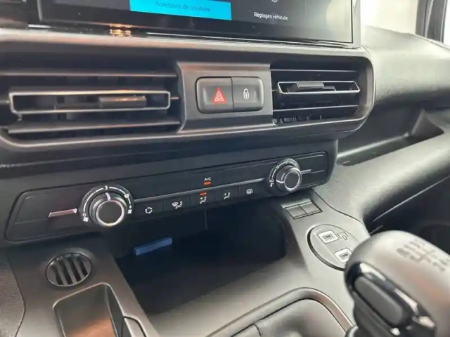 Citroën Berlingo - fourgon m diesel 100 ch manuelle — photo 22