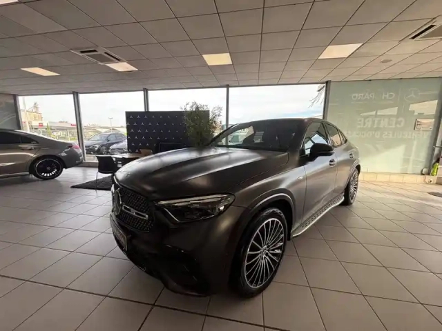 Mercedes Glc coupe 300 d e hybrid eq 9g-tronic 4matic — photo 11