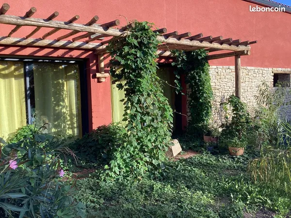 Maison d'artistes au calme