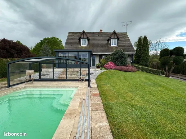 Maison 6 pièces 204 m²