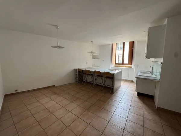 Appartement 3 pièces 100 m²