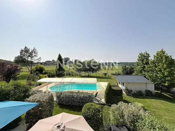 Maison 7 pièces 145 m²