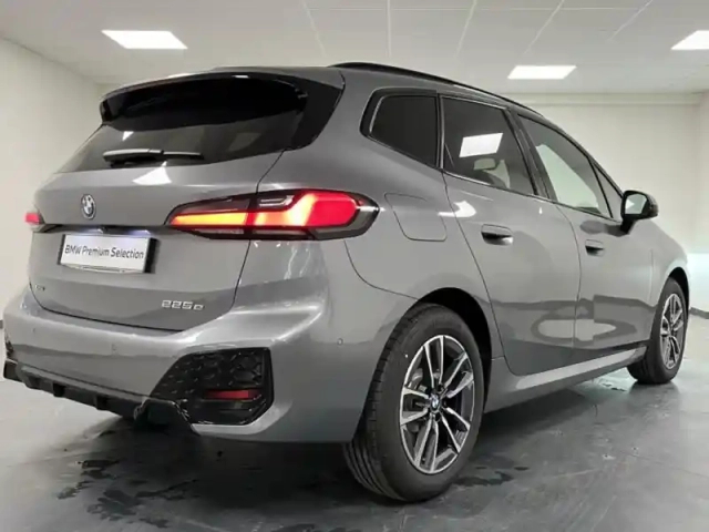 Bmw Serie 2 série 2 activetourer 225e 245ch xdrive m sport dkg7 — photo 4