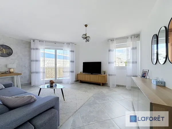 Appartement Villiers Sur Marne 4 pièce(s) 75m2