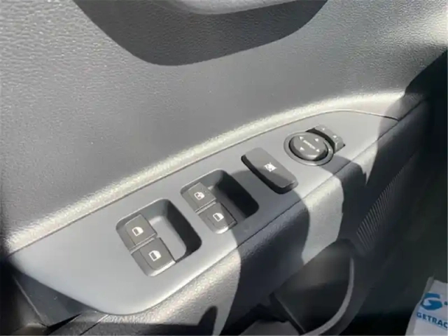Kia Stonic 1.0 t-gdi 100 ch bvm6 — photo 42