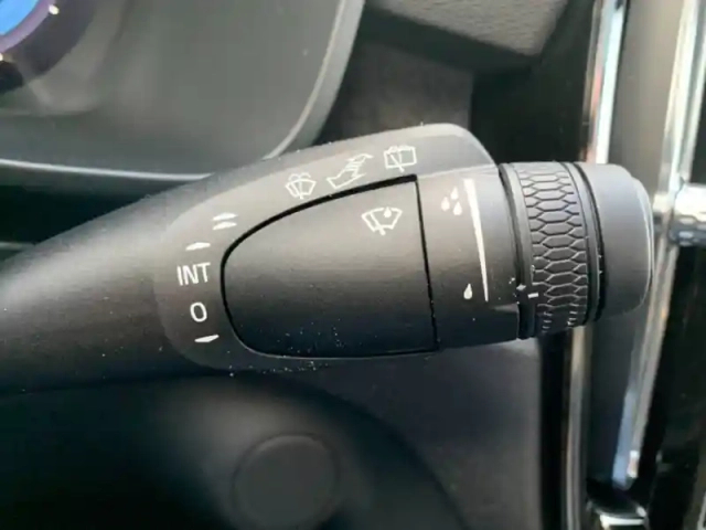 Volvo Xc40 recharge extended range 252ch ultimate — photo 14