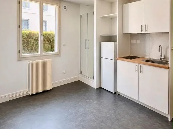 Location Chambre de service