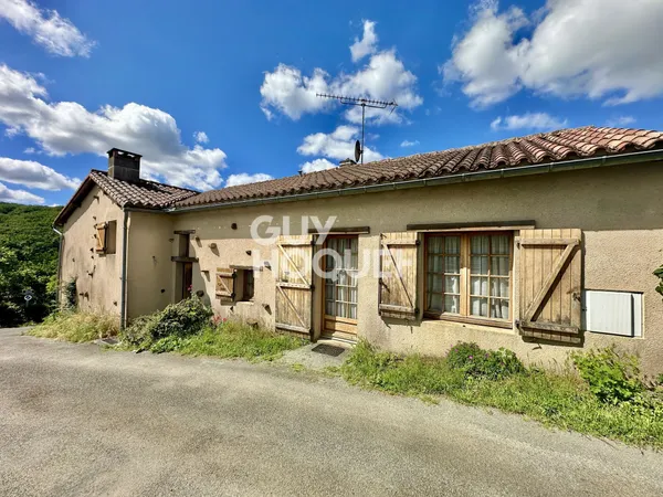 Maison à Mervent