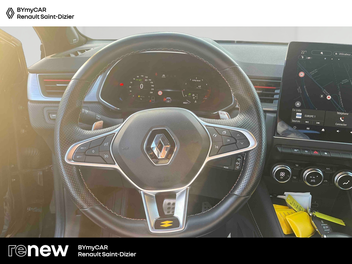 Renault Captur mild hybrid 160 EDC — photo 10
