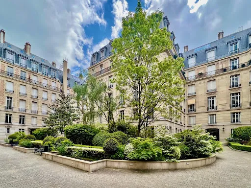 Appartement 5 pièces 160 m²