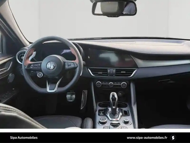 Alfa Romeo Giulia 2.2 210 ch at8 q4 — photo 77