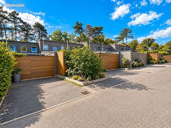 Maison 6 pièces 100 m²