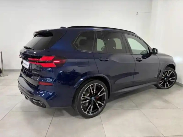 Bmw X5 xdrive50e 489ch m sport — photo 2