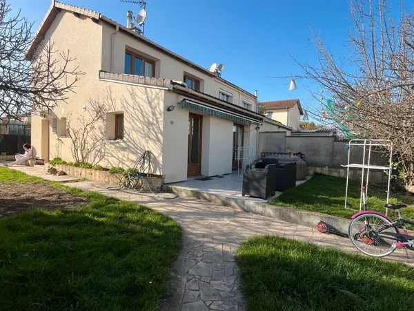 Maison familiale à vendre