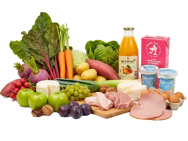 E-COMMERCE de produits alimentaires locaux en circuit court : fruits et légumes, produits laitiers, 