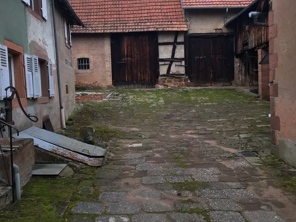 Corps de ferme. Ancienne ferme