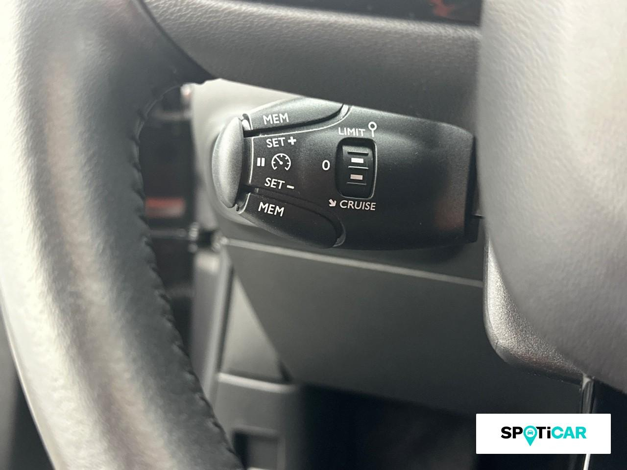Citroën C3 1.5 bluehdi 100ch s&s shine pack e6.d — photo 17