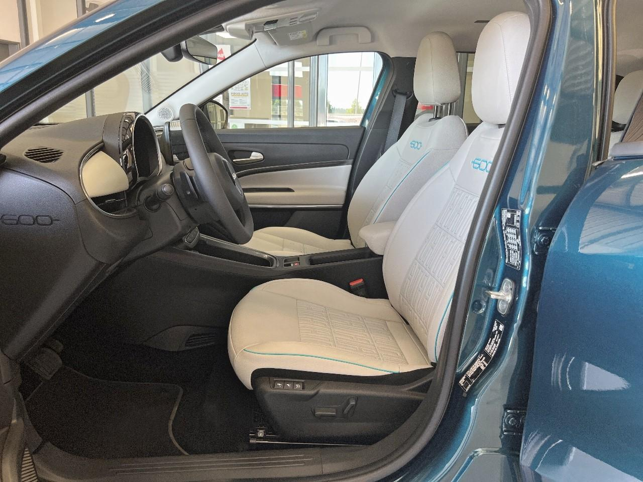 Fiat 600 t-gen 3 1.2 hybrid 110ch edct6 la prima — photo 9