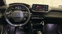 Peugeot 2008 1.2 PureTech 130ch S&S GT EAT8 — photo 11