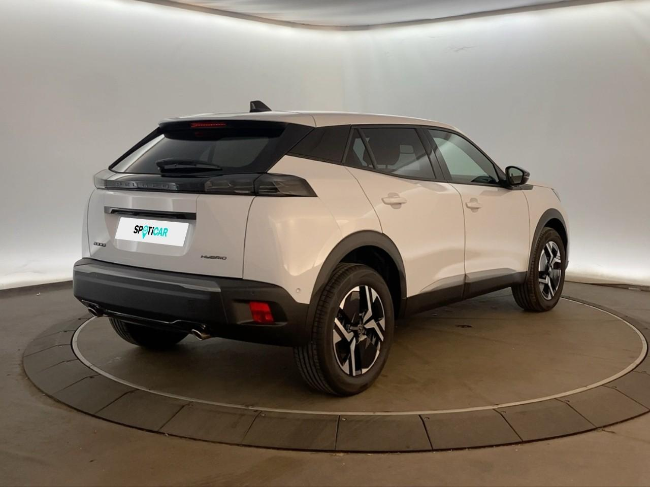 Peugeot 2008 hybrid 145 ch e-dcs6 allure — photo 7
