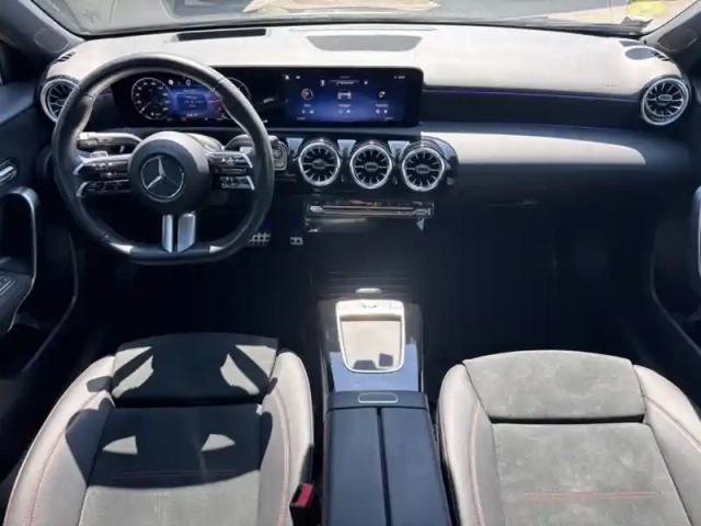 Mercedes Classe A 200 d amg line — photo 11