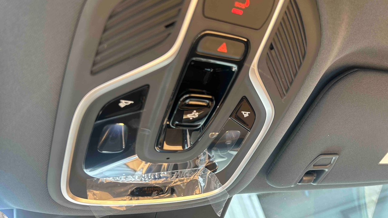 Geely Starray EM-i — photo 22