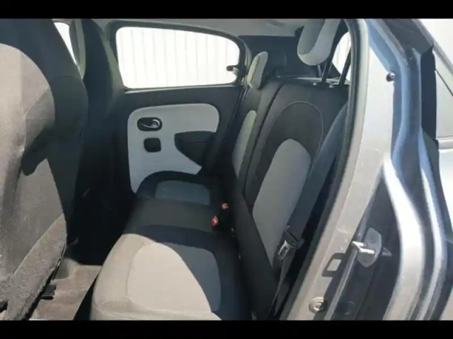 Renault Twingo e-tech electric equilibre r80 achat intégral — photo 11