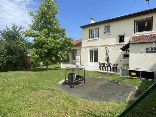 Maison 6 pièces 120 m²