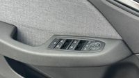 Renault Clio 1.0 TCe 90ch Techno - 24 — photo 16