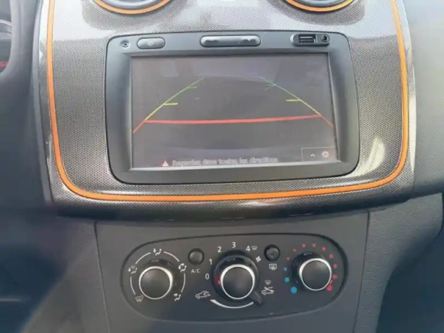 Dacia Sandero 1.5 dci 90ch explorer — photo 15