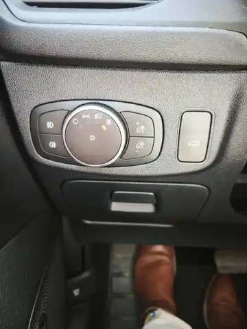 Ford Focus sw 1.5 ecoblue 120 s&amp;s bva8 — photo 15