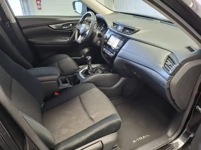 Nissan X-Trail dci 150 7pl — photo 13